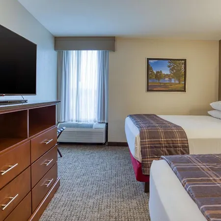 Drury Inn & Suites St. Louis - Fairview Heights