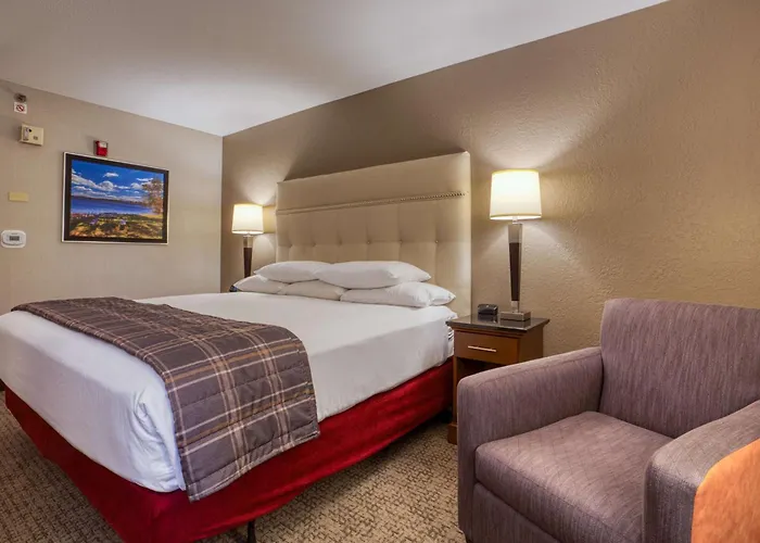 Drury & St. Louis - Hotel 3*
