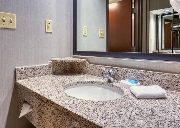 Hotel Drury & St. Louis - 3*