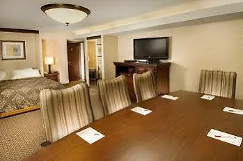 Drury & St. Louis - Hotel 3*
